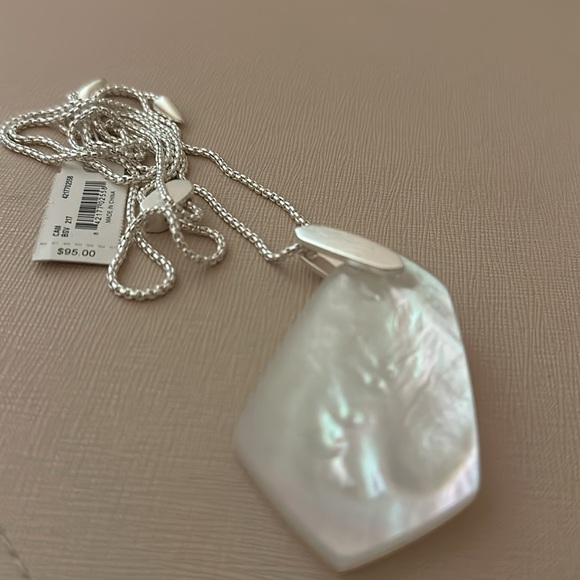 NWOT Kendra Scott Cam Long Pendant slider Necklace in Bright Silver - Picture 5 of 5